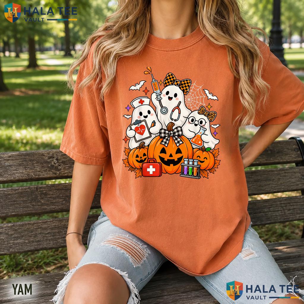 Ghost Nurse Phlebotomist Bow Retro Style T-Shirt Halloween Pumpkin