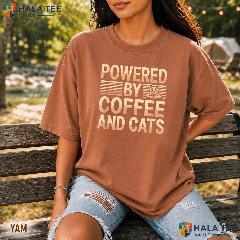 Powered By Coffee Cats Retro Style T-Shirt Funny Pet Lover Graphic Top