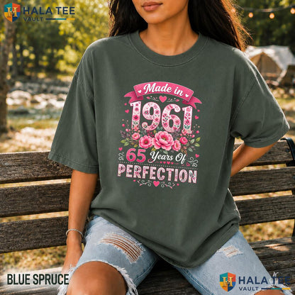 1961 Floral Women Garment-Dyed T-Shirt 65th Birthday 65 Year Old Gift Tee