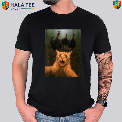 Cat Selfie Thanksgiving Humor T-Shirt Funny Turkey Chase Kitty Graphic Apparel