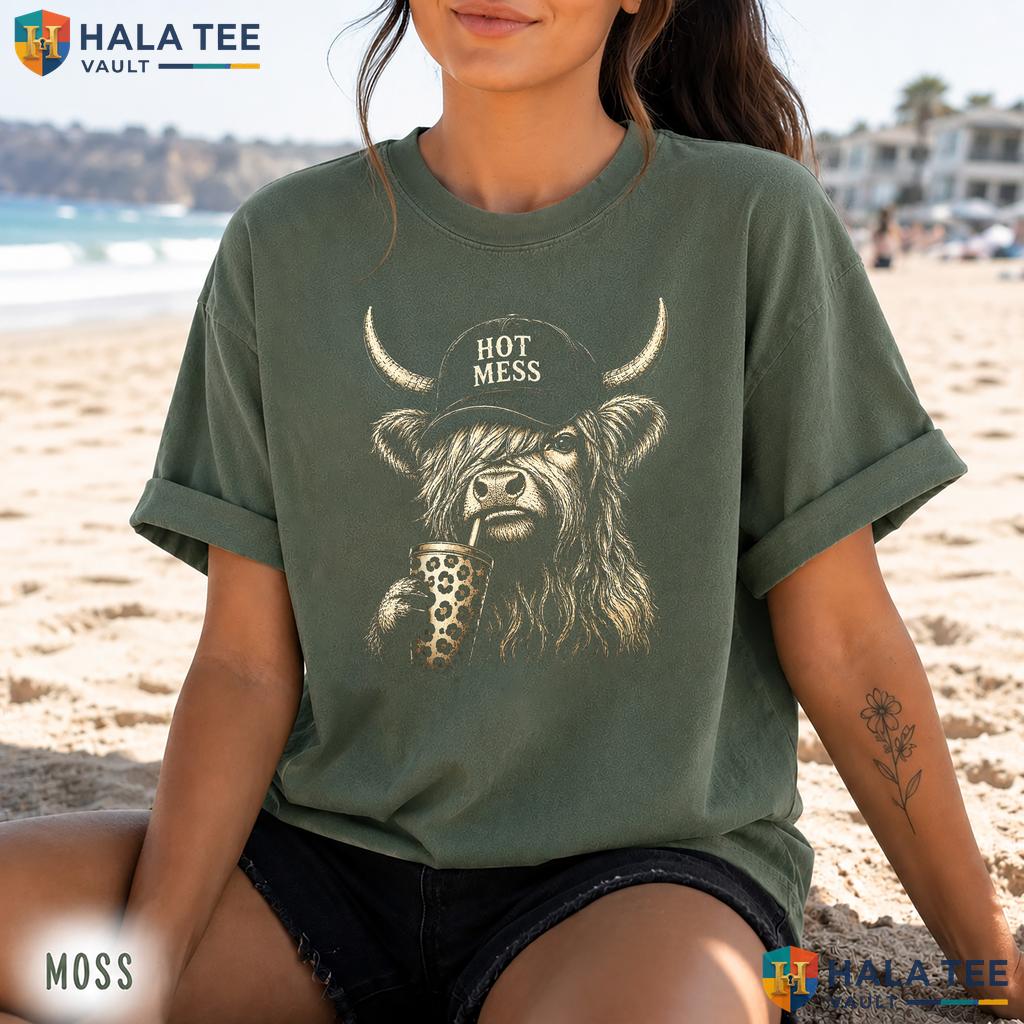 Funny Highland Cow Retro Style T-Shirt Cute Hot Mess Coffee Graphic Top