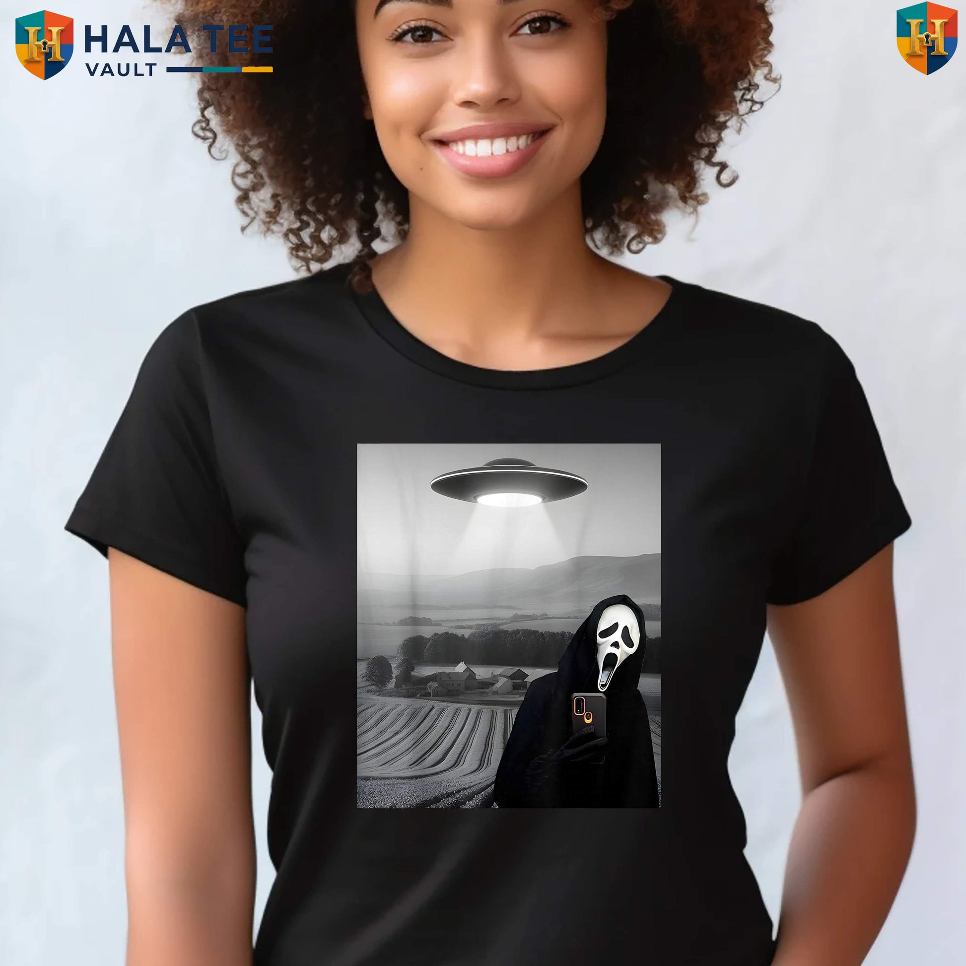 Horror Ghost Selfie Alien Shirt Cute Scary Face UFO Funny Halloween Apparel