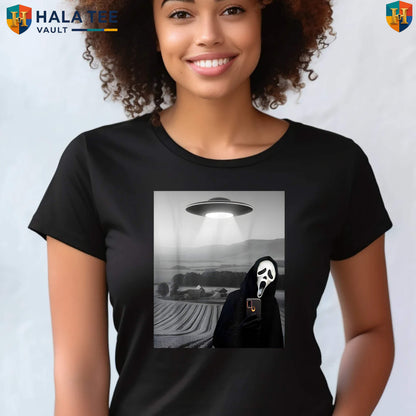 Horror Ghost Selfie Alien Shirt Cute Scary Face UFO Funny Halloween Apparel