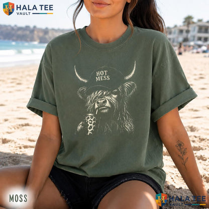 Hot Mess Highland Cow Retro Style T-Shirt Cute Fluffy Heifer Coffee Top