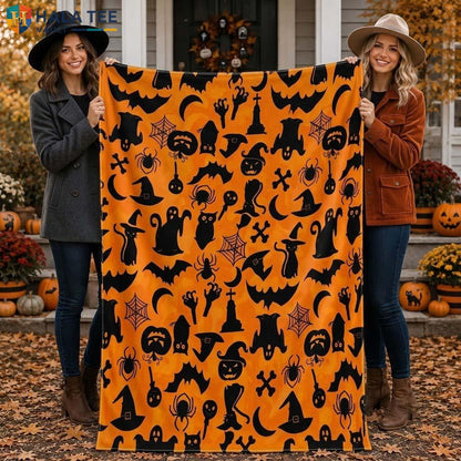 Orange Spooky Bats Halloween Fleece Blanket Soft Cozy Flannel Party Throw