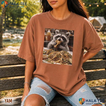 Raccoon Eating Taco Retro Style T-Shirt Funny Foodie Trash Panda Apparel